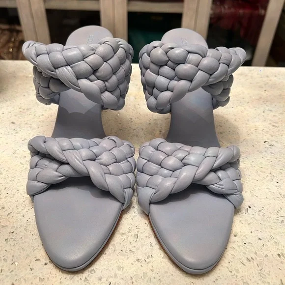 Bottega Veneta The Curve Light Blue Heeled Sandals - Picture 1 of 9